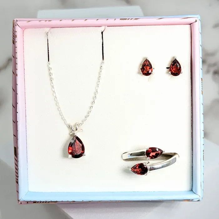 Bliss Crystals Earrings Red Garnet Faceted Jewelry 3 pc Box Set Sterling Silver Earrings Pendant Adjustable Ring LV3204