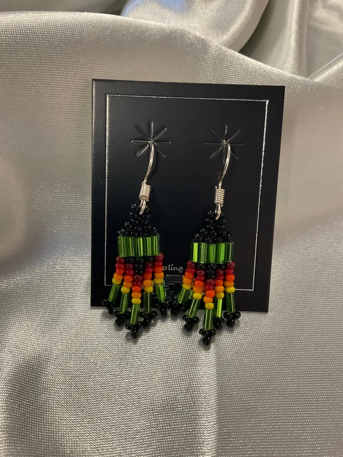Donna Budds Earrings Small Beaded Dangle Earrings