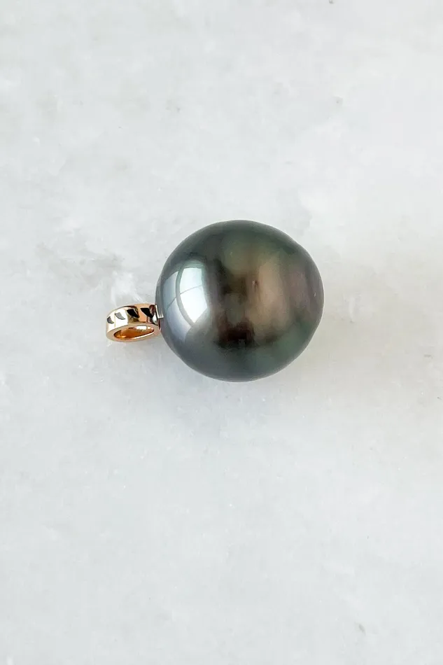 DEZSO Charm Necklaces One of a Kind Grey Pearl Charm