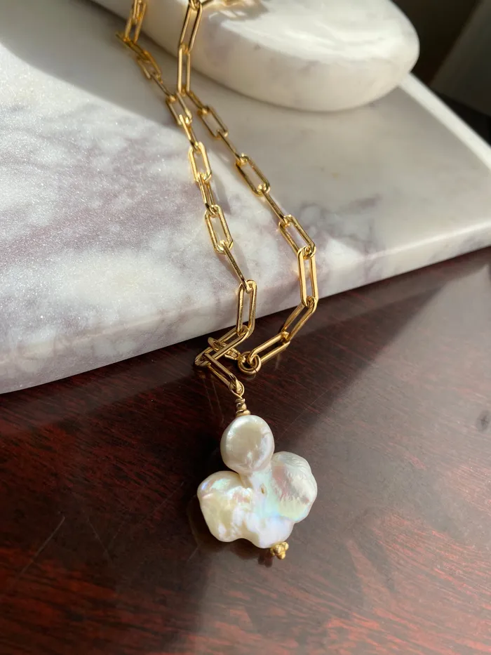 Elisa Ilana Necklaces Baroque Pearl on 14KTGF Y Chain Necklace