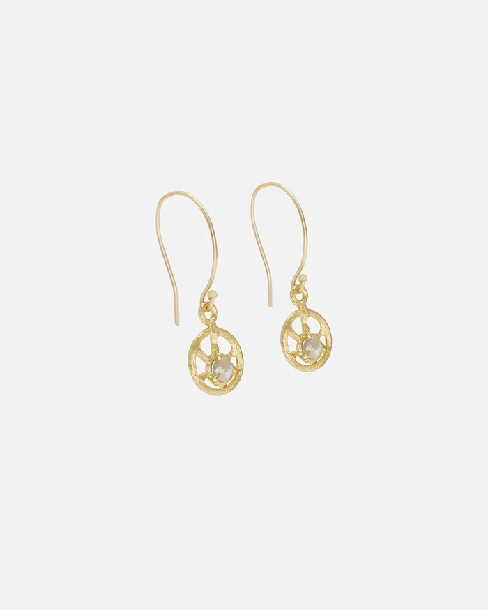 Hiroyo Earrings Silk Moonlight Diamond Earrings Hiroyo Earrings Silk Moonlight Diamond Earrings