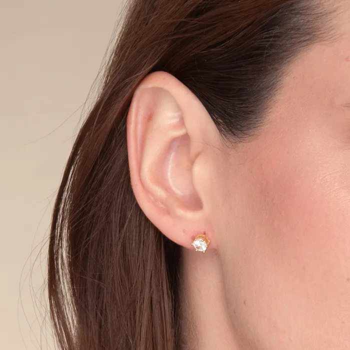 Earrings Camile Stone Classic 6 Claw Sapphire Stud Earrings