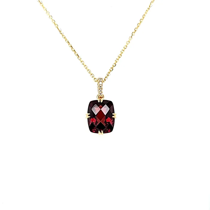Necklaces PeJay 14k Yellow Gold Garnet Necklace I8007